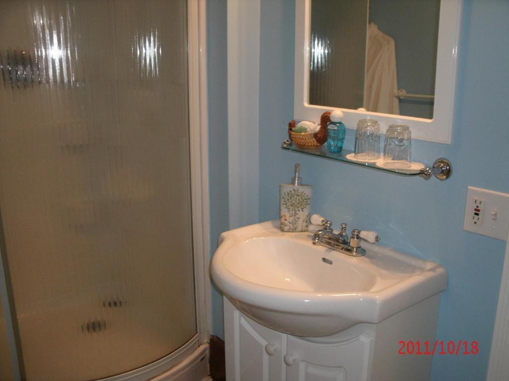 Ici Et Maintenant Bed and Breakfast Magog Habitación foto